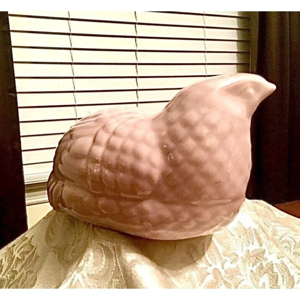 Beautiful Vanguard Accents Pink Quail Bird Figurine USA #103